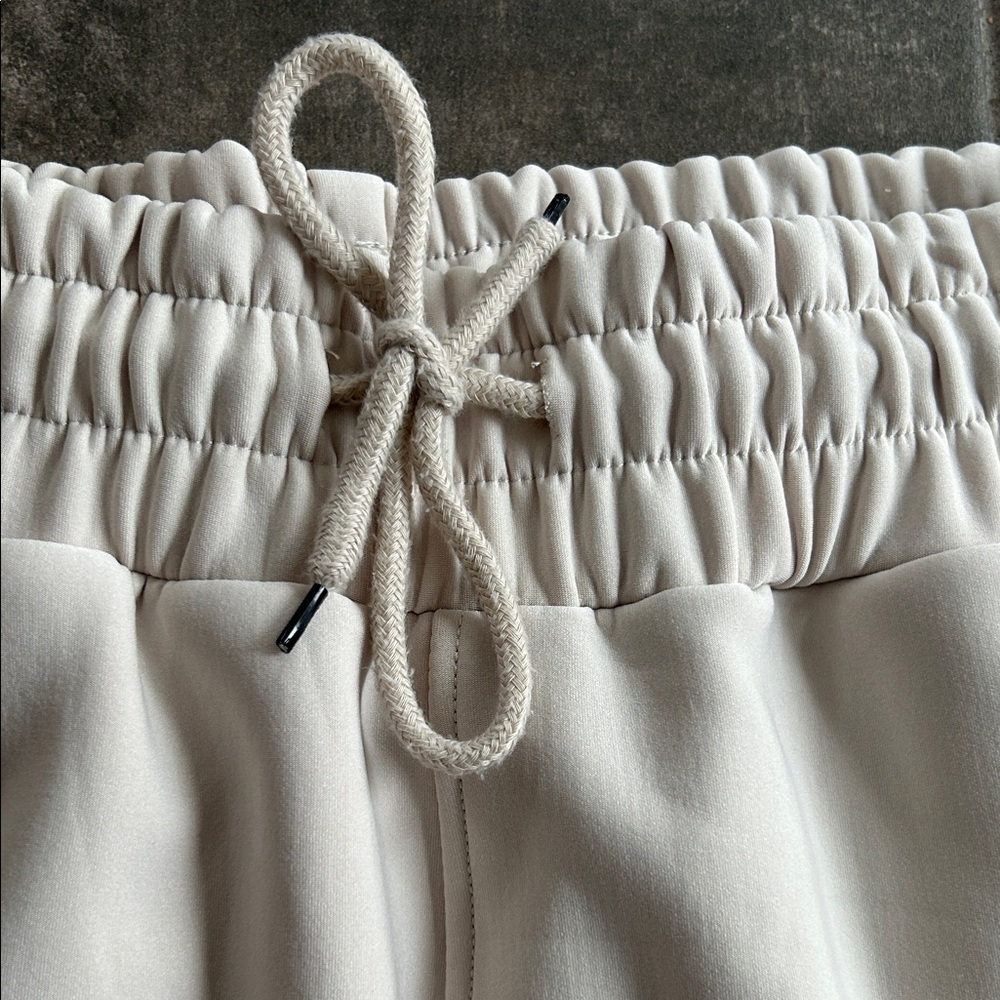 Off white, women’s Jogger Pants - Picture 2 of 9